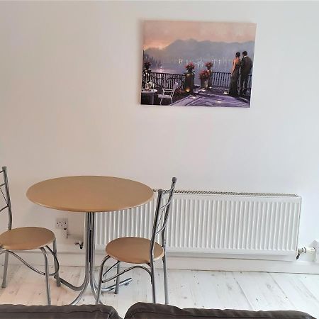 Swindon Old Town Studio - Entercloud9Sa Luaran gambar
