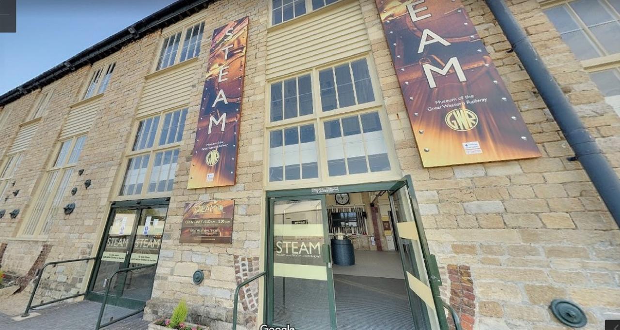 Swindon Old Town Studio - Entercloud9Sa Luaran gambar